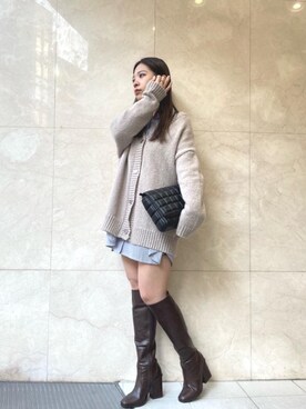 「ﾋﾞｯｸﾞｼﾙｴｯﾄ」｜「アイテム（ブーツ）」を使った、ayunaさん（レディース・160cm）の冬コーディネート