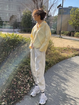「H&M（エイチ・アンド・エム）のアイテム（スウェットパンツ）」を使った、chixxさん（レディース・165cm）の春コーディネート