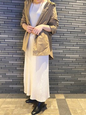 「2wayワンピース」｜「アイテム（ジャケット/アウター）」を使った、FUMIKAさん（レディース・166cm）の秋コーディネート