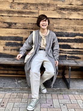 「ノーカラーシャツ」｜「アイテム（スウェット）」を使った、いしかわさん（メンズ・168cm）の春コーディネート