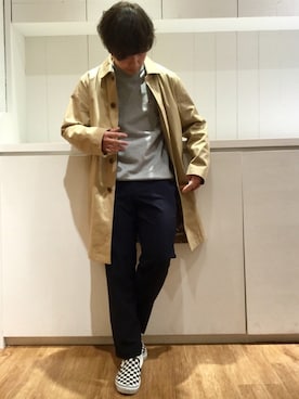 「Champion」｜「アイテム（ステンカラーコート）」を使った、いしかわさん（メンズ・168cm）の冬コーディネート