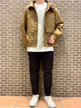 「雨」｜「アイテム（マウンテンパーカー）」を使った、いしかわさん（メンズ・168cm）の春コーディネート