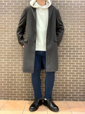 「フーディー」｜「アイテム（チェスターコート）」を使った、いしかわさん（メンズ・168cm）の冬コーディネート