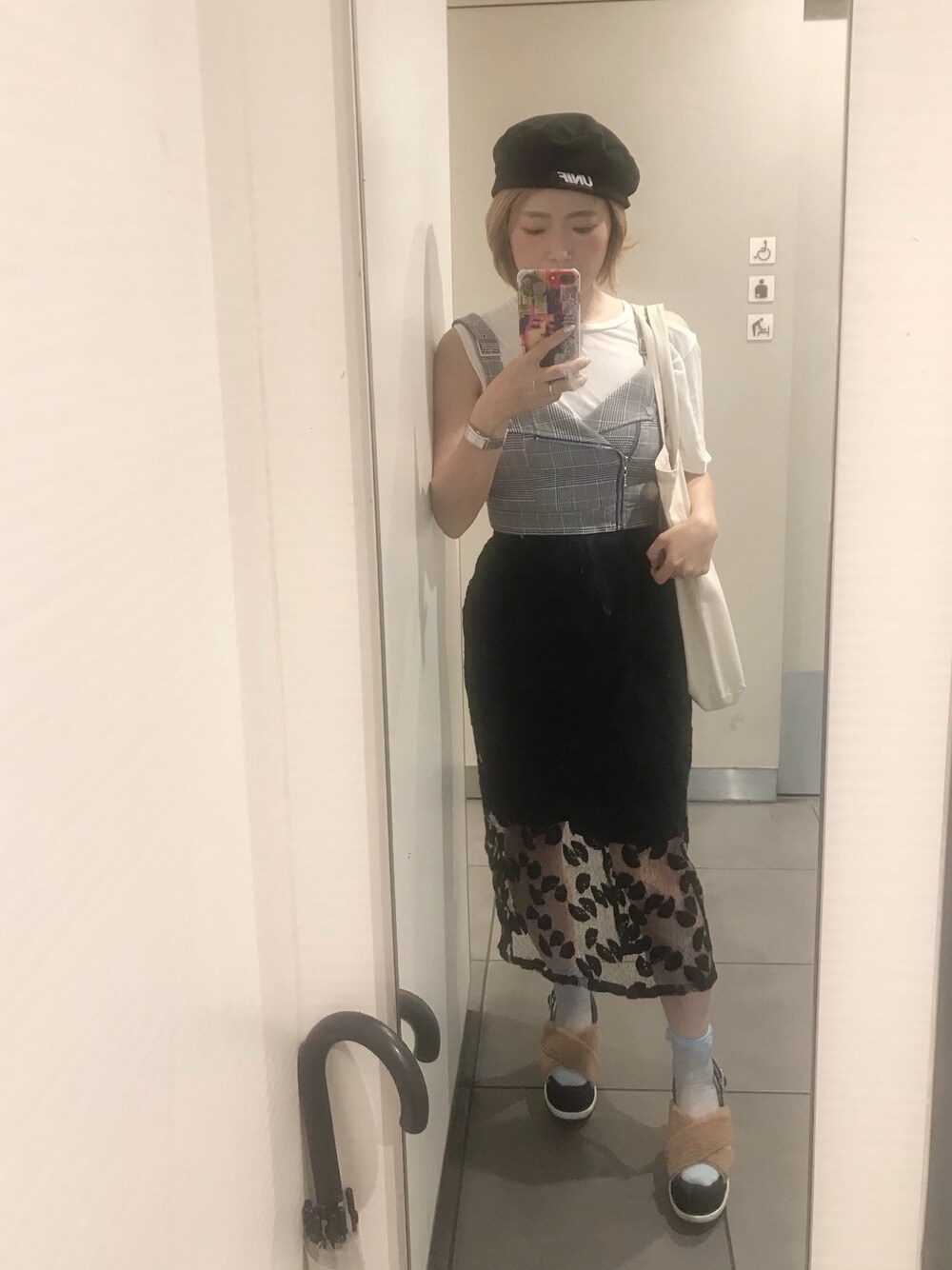 「夏コーデ、きれいめカジュアル、オトナカジュアル、おしゃれさんと繋がりたい、ootd、休日スタイル、マキシ丈ワンピース、いいね、save、フォローお願いします🤑」｜「jouetieのライダースビスチェ（シャツ/ブラウス、ホワイト系）」を使った、yurさん（レディース・155cm）の夏コーディネートの1枚目の写真