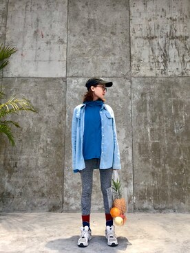 「UNIQLO（ユニクロ）のアイテム（スウェット、ブルー系）」を使った、吃小松鼠的大栗子さん（レディース）の秋コーディネート