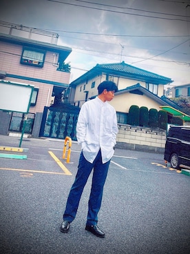 「SHAREEF（シャリーフ）のアイテム（スラックス）」を使った、shuさん（メンズ・170cm）の春コーディネート