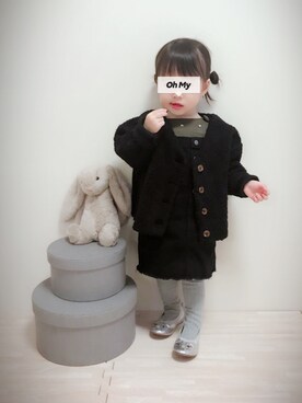 「babygap」｜「アイテム（ジャンパースカート）」を使った、実果さん（キッズ・80cm）の秋コーディネート