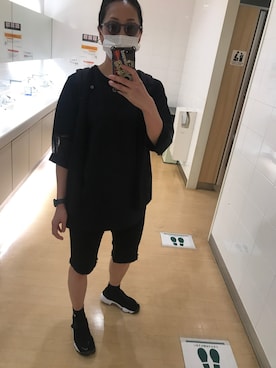 「ハーフパンツ」｜「アイテム（デニムパンツ）」を使った、Kumiさん（レディース・168cm）の夏コーディネート