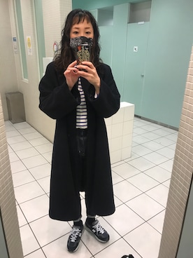 「ネイビーコーデ」｜「アイテム（ノーカラーコート）」を使った、Kumiさん（レディース・168cm）の冬コーディネート