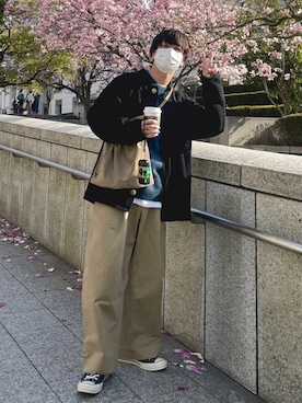 「ANDERSSON BELL（アンダースンベル）のアイテム」を使った、ふきはるさん（メンズ・166cm）の春コーディネート