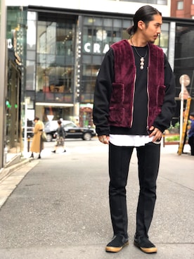 「VAINL ARCHIVE（ヴァイナルアーカイブ）のアイテム（Tシャツ/カットソー、ブラック系）」を使った、Daisuke Sakamotoさん（メンズ・176cm）の秋コーディネート