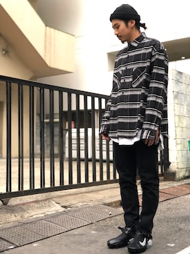 「UNUSED（アンユーズド）のアイテム（シャツ/ブラウス、ブラック系）」を使った、Daisuke Sakamotoさん（メンズ・176cm）の秋コーディネート