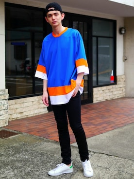 「United Athle（ユナイテッドアスレ）のアイテム（Tシャツ/カットソー）」を使った、Revo.さん（メンズ・182cm）の春コーディネート