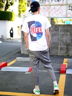 「バックプリント」｜Revo.さん（メンズ・182cm）の夏コーディネート