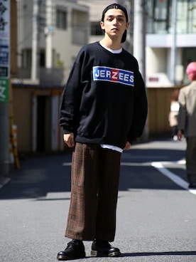 「JERZEES（ジャージーズ）のアイテム（スウェット）」を使った、Revo.さん（メンズ・182cm）の冬コーディネート