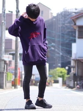 「MYne（マイン）のアイテム（パーカー）」を使った、Sho   〖ブランド古着屋staff〗さん（メンズ・165cm）の夏コーディネート