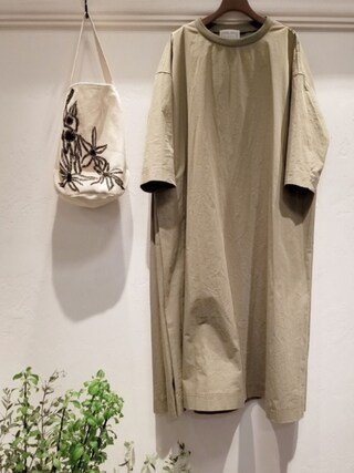BEARDSLEY（ビアズリー）の「サイドボックスタックワンピース