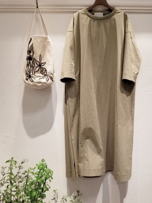 BEARDSLEY（ビアズリー）の「サイドボックスタックワンピース