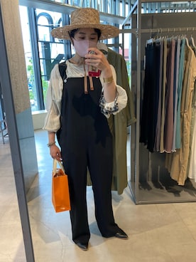 「UNITED ARROWS（ユナイテッドアローズ）のアイテム（サロペット/オーバーオール）」を使った、あいさん（レディース・160cm）の春コーディネート