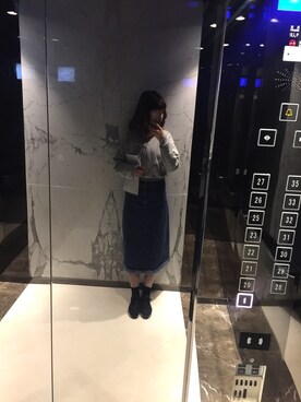 「American Apparel（アメリカンアパレル）のアイテム（パーカー、グレー系）」を使った、Jocelyn Chenさん（レディース）の冬コーディネート