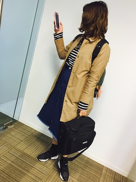 「earth music&ecology（アースミュージックアンドエコロジー）のアイテム（トレンチコート、ベージュ系）」を使った、Jocelyn Chenさん（レディース）の春コーディネート
