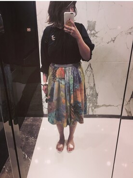 「UNIQLO（ユニクロ）のアイテム（Tシャツ/カットソー、ブルー系）」を使った、Jocelyn Chenさん（レディース）の夏コーディネート