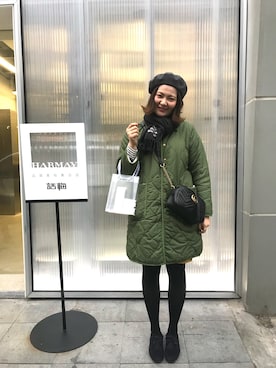 「GUCCI（グッチ）のアイテム（ショルダーバッグ、ブラック系）」を使った、Jocelyn Chenさん（レディース）の冬コーディネート