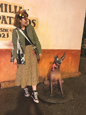 「beautiful people（ビューティフルピープル）のアイテム（ハンドバッグ、ブラウン系）」を使った、Jocelyn Chenさん（レディース）の秋コーディネート