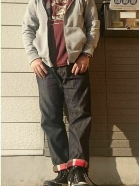 「BLACK LABEL CRESTBRIDGE（ブラックレーベル・クレストブリッジ）のアイテム（デニムパンツ）」を使った、風のナオヤ  相互さん（メンズ・165cm）の冬コーディネート