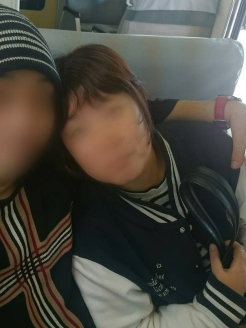 「ニット、burberry、バーバリー、バーバリーブラックレーベル、ヨピ」｜「BURBERRY BLACK LABELのアイテム（ニットキャップ/ビーニー、その他）」を使った、風のナオヤ  相互さん（メンズ・165cm）の秋コーディネートの1枚目の写真