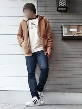 「BLACK LABEL CRESTBRIDGE（ブラックレーベル・クレストブリッジ）のアイテム（Tシャツ/カットソー）」を使った、風のナオヤ  相互さん（メンズ・165cm）の冬コーディネート