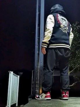 「CONVERSE（コンバース）のアイテム（パンツ）」を使った、風のナオヤ  相互さん（メンズ・165cm）の冬コーディネート