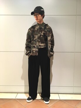 Muraiさんの「CAMO MOCK NECK S/S TEE」を使ったコーディネート