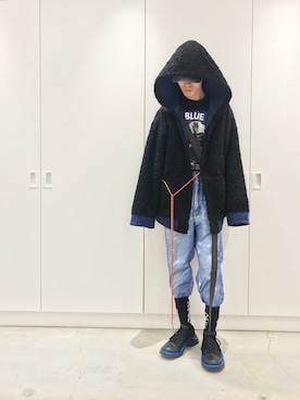 「オフホワイト」｜「アイテム（ルームウェア）」を使った、Muraiさん（メンズ・173cm）の秋コーディネート