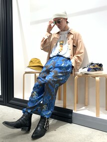 TOGA VIRILIS トーガビリリース　白スウェット　フラワープリント 46 TOGA（トーガ）の「TOGA VIRILIS プリントTシャツ（Tシャツ
