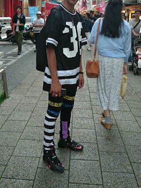 「MARC JACOBS（マークジェイコブス）のアイテム（Tシャツ/カットソー）」を使った、nanaoさん（メンズ・178cm）の春コーディネート