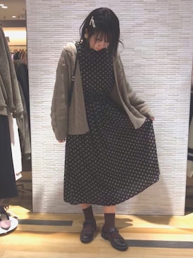 「ケーブルカーディガン」｜「アイテム（ワンピース/ドレス）」を使った、Erena🌼さん（レディース・159cm）の冬コーディネート