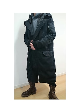 「DRKSHDW by RICK OWENS（ダークシャドウ バイ リックオウエンス）のアイテム（ミリタリージャケット）」を使った、Hajime_Fujimotoさん（メンズ・172cm）の冬コーディネート