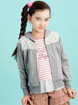 「アイテム（パーカー）」を使った、マザウェイズさん（キッズ・120cm）の秋コーディネート