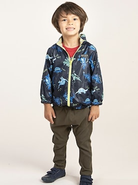 「アイテム（ナイロンジャケット）」を使った、マザウェイズさん（キッズ・90cm）の秋コーディネート