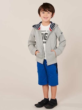 「アイテム（パーカー）」を使った、マザウェイズさん（キッズ・120cm）の春コーディネート