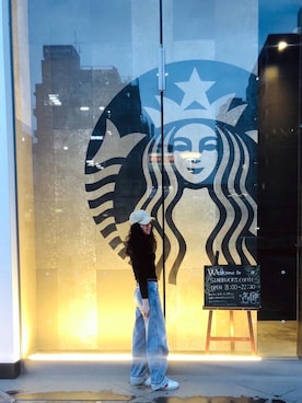 「NBA（エヌビーエー）のアイテム（帽子）」を使った、田中兒さん（レディース・164cm）の春コーディネート