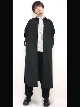 「koe（コエ）のアイテム（ステンカラーコート）」を使った、沓澤龍昇　くつざわたつのりさん（メンズ・168cm）の冬コーディネート