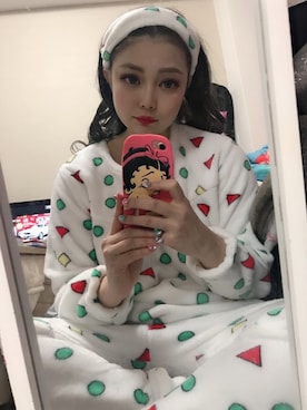 「韓国コーデ」｜「アイテム（その他トップス）」を使った、まいきゃんさん（レディース・161cm）の春コーディネート