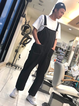 「美容師」｜「アイテム（サロペット/オーバーオール）」を使った、かづきさん（メンズ・173cm）の春コーディネート