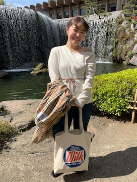 しのじまなみさんのコーディネート