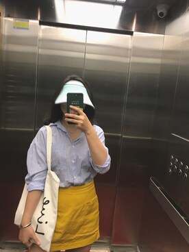 「アイテム（カーゴパンツ、イエロー系）」を使った、小坏bosyさん（レディース・163cm）の春コーディネート