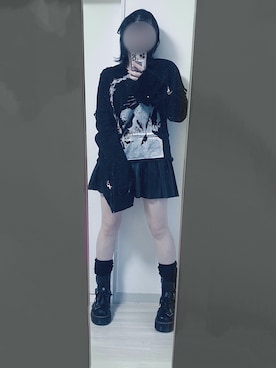 「パンクコーデ」｜「アイテム（スカート）」を使った、渚𓂃𓈒𓏸さん（レディース・158cm）の冬コーディネート