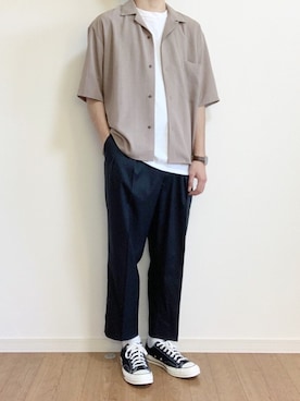 ãEMMA CLOTHESïŒãšãã¯ããŒãºïŒã®ãã©ã€ããããªã³ãªã©ãã¯ã¹ãªãŒãã³ã«ã©ãŒã·ã£ã Poplin Open Collar ShirtïŒã·ã£ã/ãã©ãŠã¹ãããŒãžã¥ç³»ïŒãã䜿ã£ãããããðããïŒã¡ã³ãºã»173cmïŒã®æ¥ã³ãŒãã£ããŒã