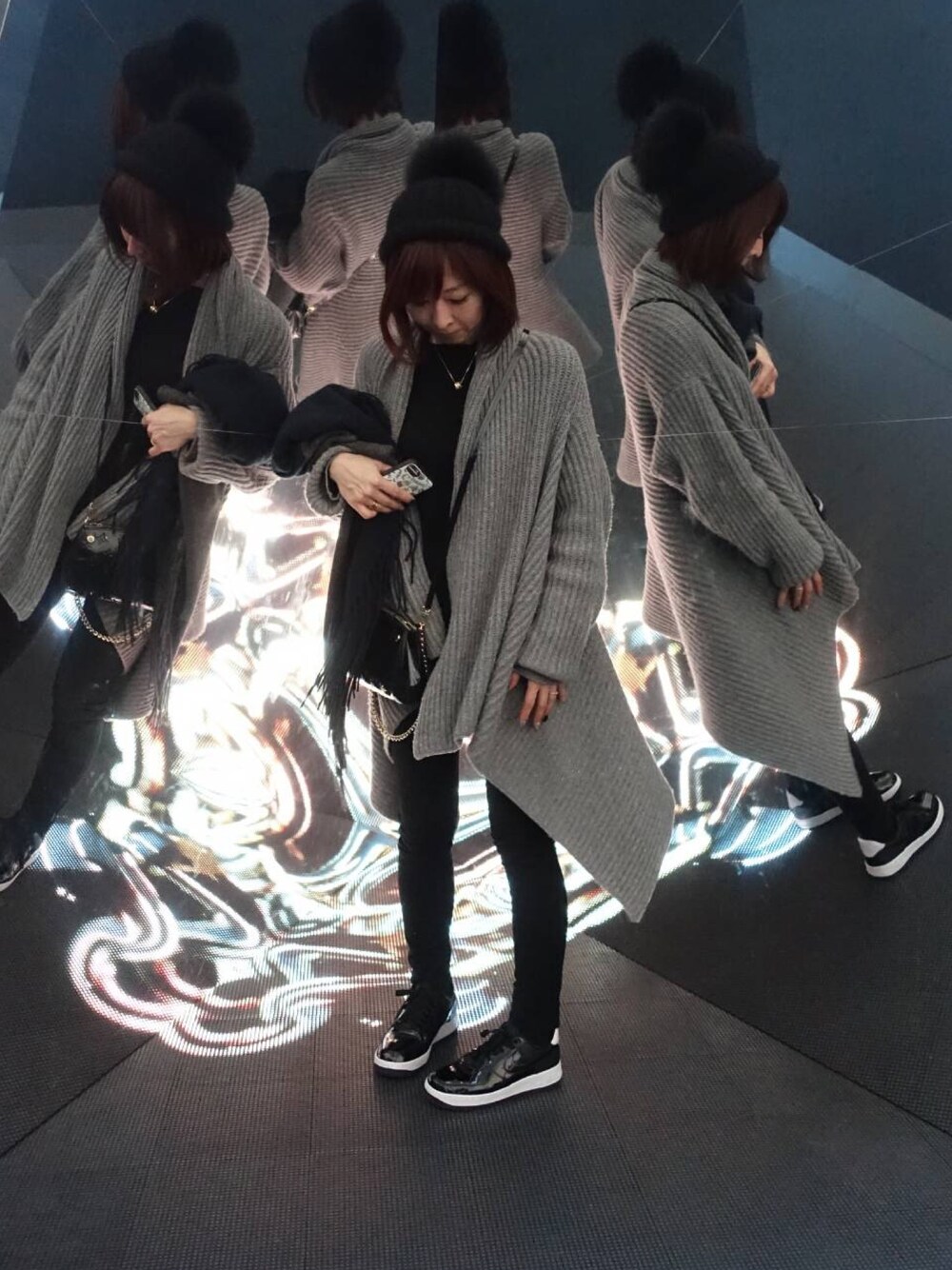 「春、森タワー」｜「JOSEPHのSTRUCTURED KNIT カーディガン（カーディガン/ボレロ、グレー系）」を使った、isopppyさん（レディース・160cm）の春コーディネートの1枚目の写真